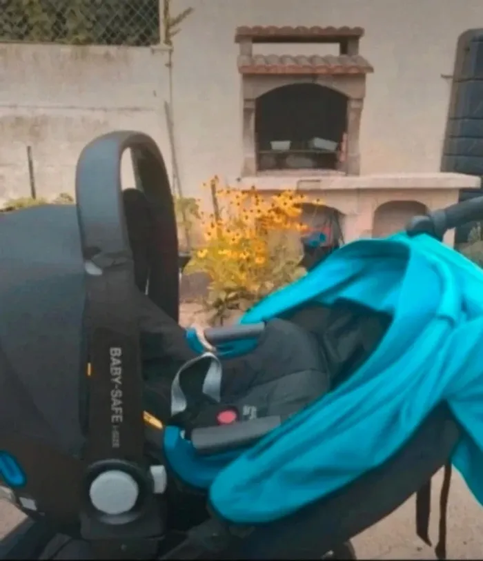 Poussette britax avec base ISOFIX pour voiture - photo numéro 18