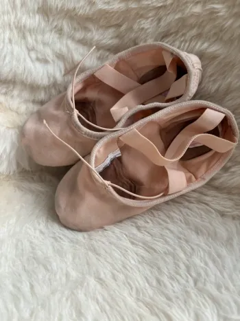 Chaussons de danse starever décathlon pointure 34