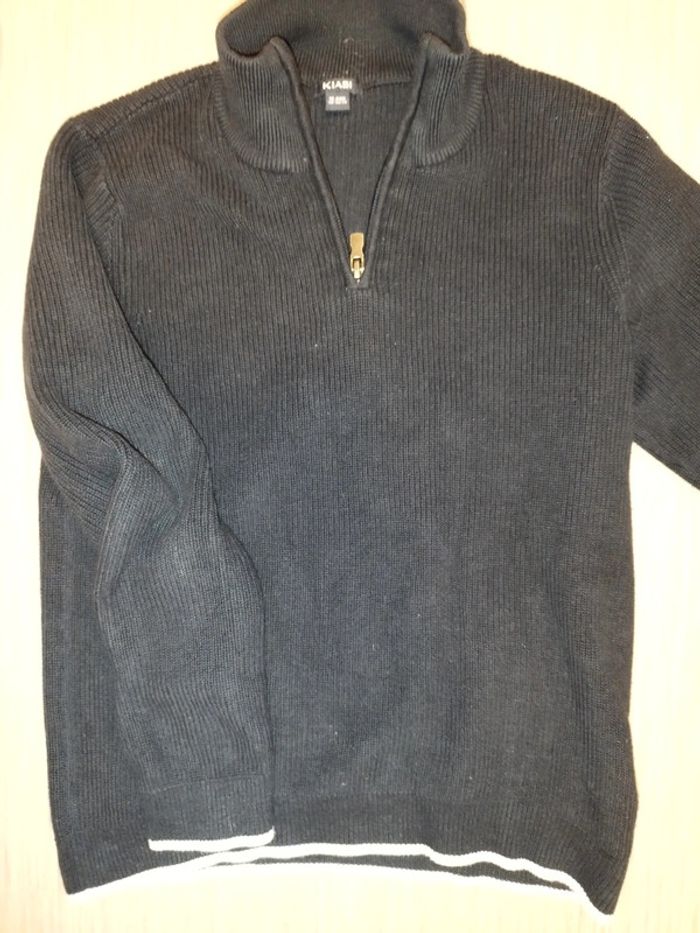 Pull bleu marine