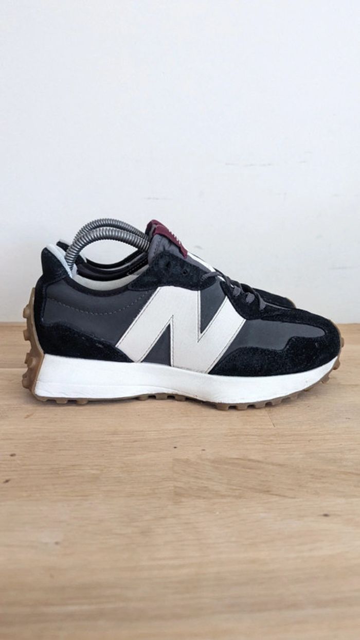 New balance noir