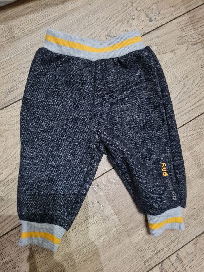 Lot de 3 joggings 3 mois - photo numéro 3