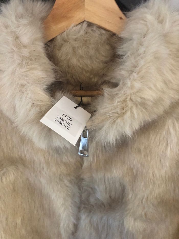 Manteau fourrure - photo numéro 2