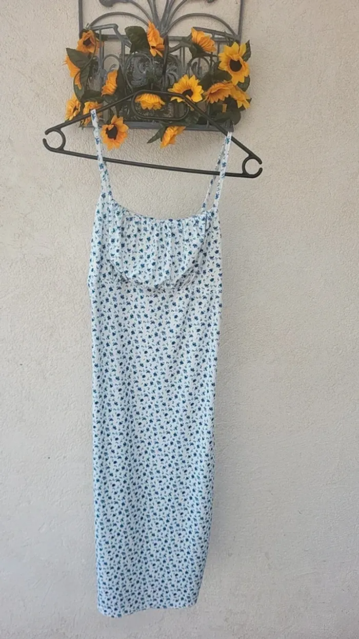 Robe neuve - photo numéro 2