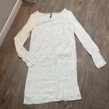 Robe Naf Naf 36