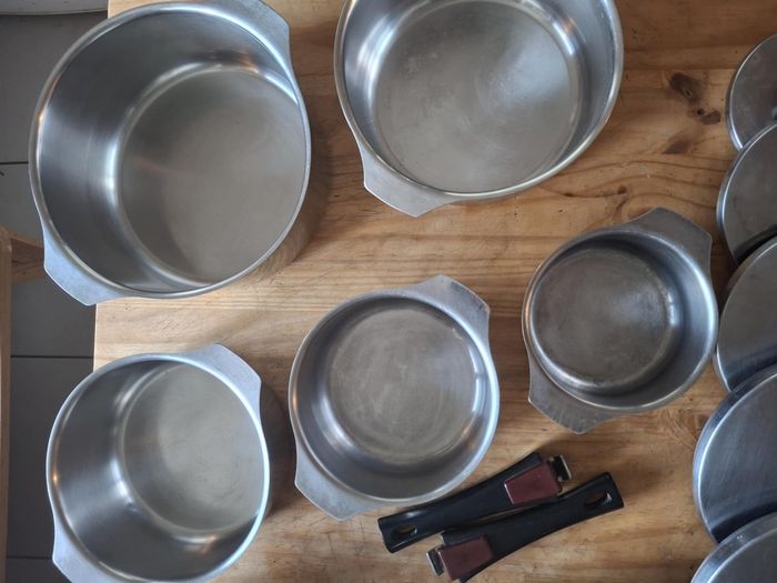 Batterie letang et remy triplinox en inox 18/10 triple fond cuivre/inox 5 casseroles + 2 poêles - photo numéro 4