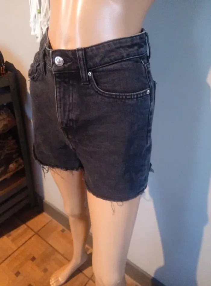 Short taille haute - photo numéro 3