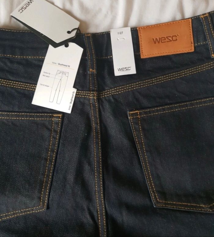 Jean Wesc Neuf et étiqueté bleu foncé