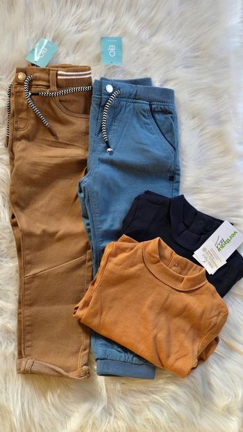 (Neufs non portés) 🏷🏷💙😍LOT sous pulls et pantalons doublés 3ans garçon 💙🥰😍