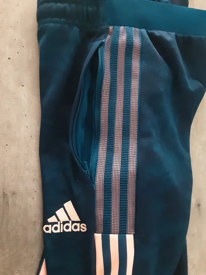 Survêtement Adidas garçon 12ans - photo numéro 6