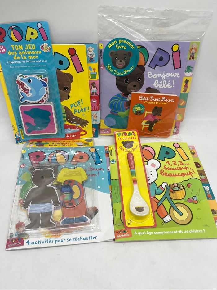 Lot de 4 livres d'activité Magazines Popi Je joue Gommette Neuf