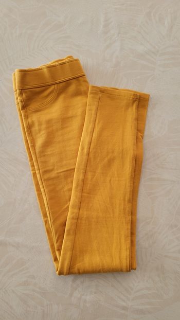 Pantalon tregging jaune moutarde 10 ans