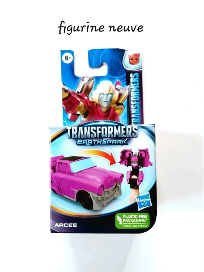 Figurine Transformers Earthspark Arcee
