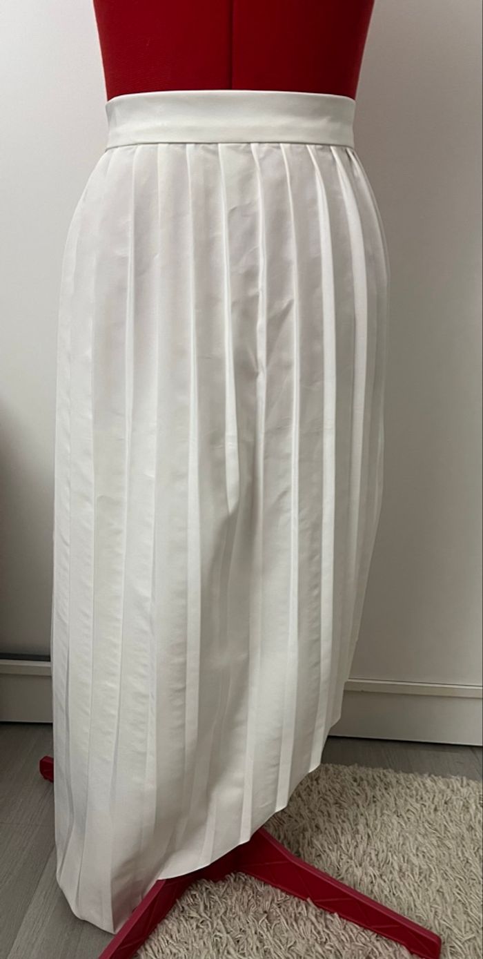 Jupe plissée asymétrique blanche LNV