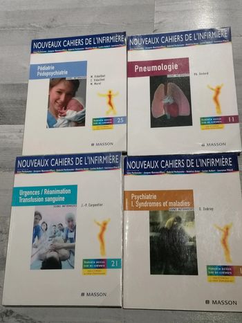Lot 4 livres concours  infirmière 📚