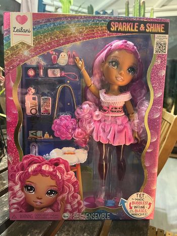 Rainbow high sparkle shine rose neuf scellé