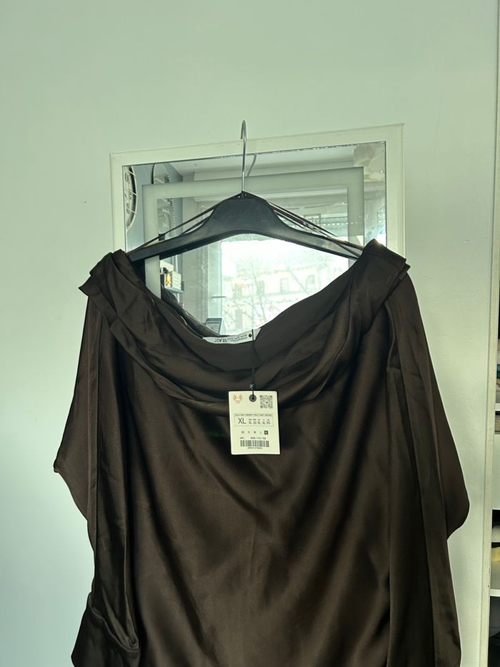 Haut ZARA asymétrique - photo numéro 2