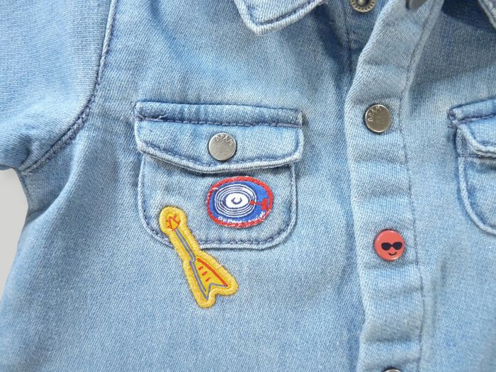 Chemise manches longues denim bleu guitare Du Pareil Au Même 3 mois garçon - photo numéro 4