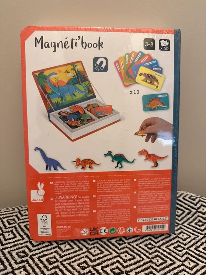 Janod - Magnéti'book Dinosaures, 40 magnets - photo numéro 2