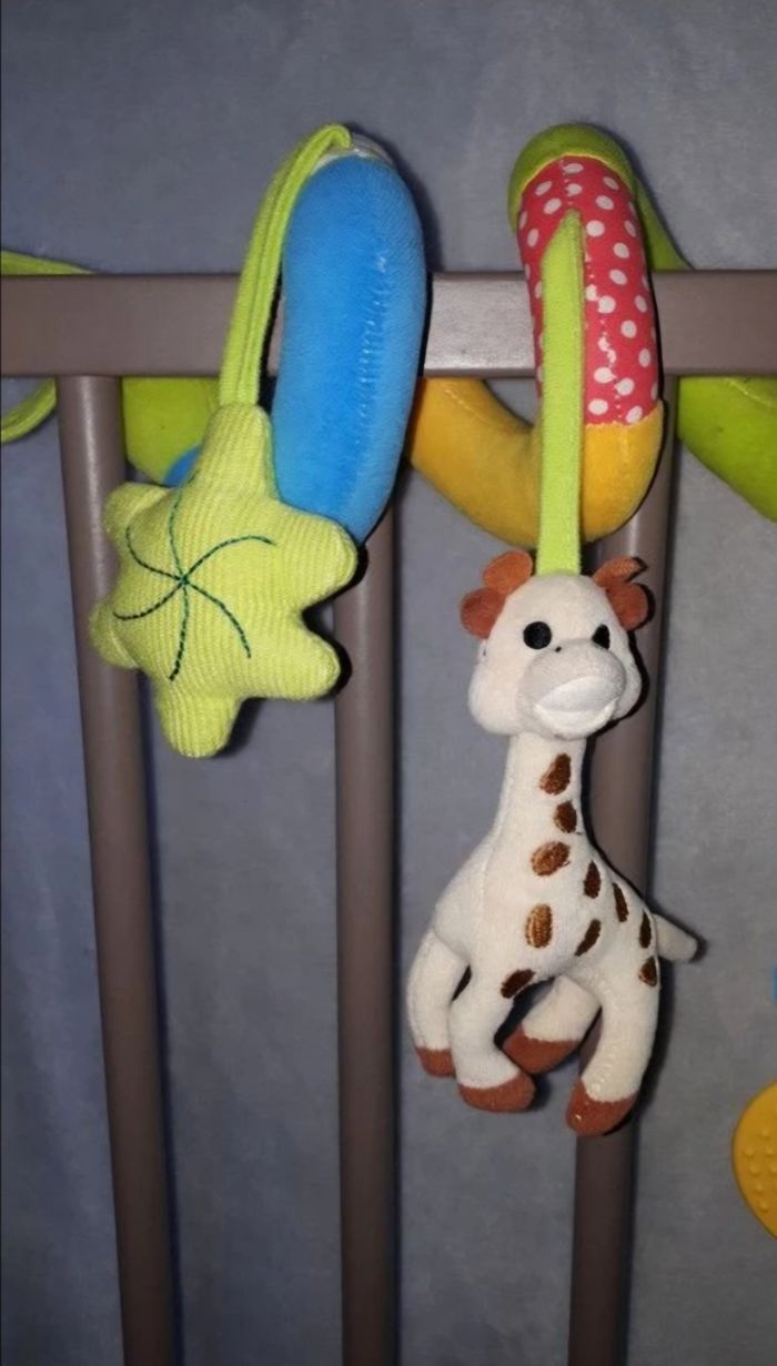 Spirale d'activité Sophie la girafe Vulli - photo numéro 3