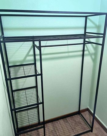 Penderie métallique 