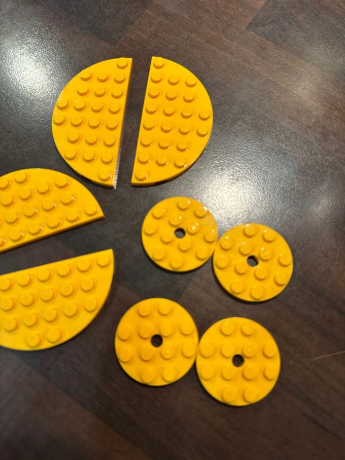 8 pièces lego couleur Bright Light Orange ( ref dans l’annonce) - photo numéro 3
