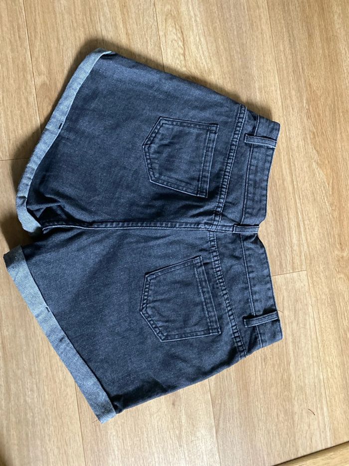 Short neuf taille L SHEIN - photo numéro 4