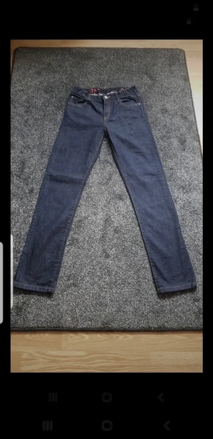 Jean's Monoprix kids  taille 14 ans
Neuf