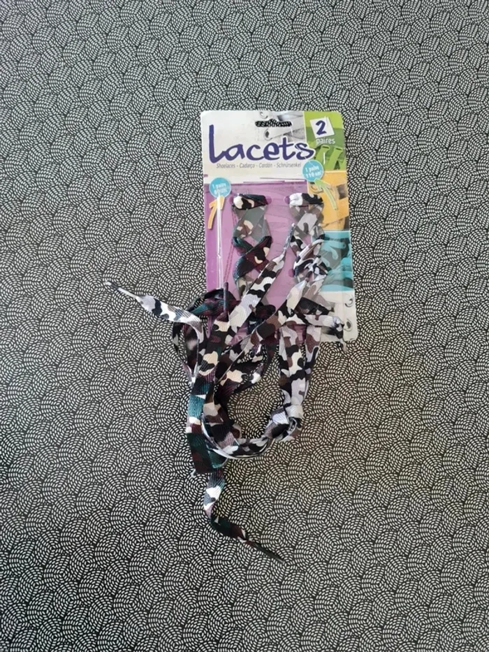 Lot lacet camouflage
