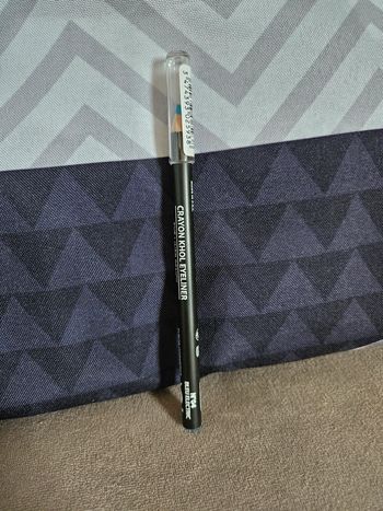 Crayon khôl eyeliner bleu electric neuf