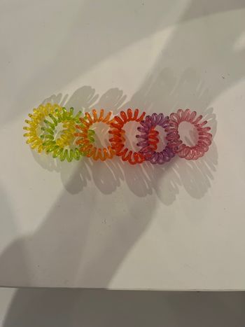 élastiques pour cheveux