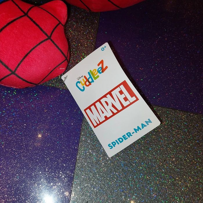 Pick-up Spiderman cuddleez Disney Marvel - photo numéro 4