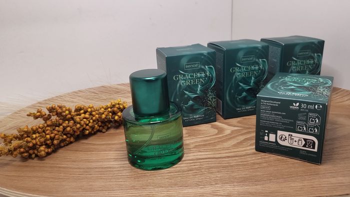 Eau de parfum Sence - photo numéro 5