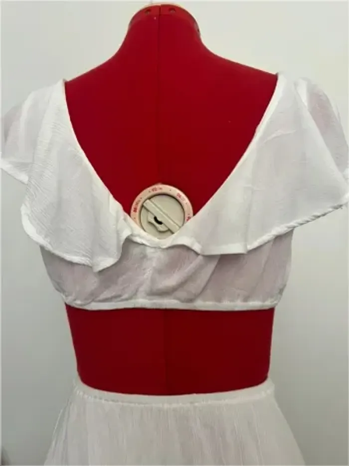 Robe blanche à volants et ouvertures Pimkie - photo numéro 4