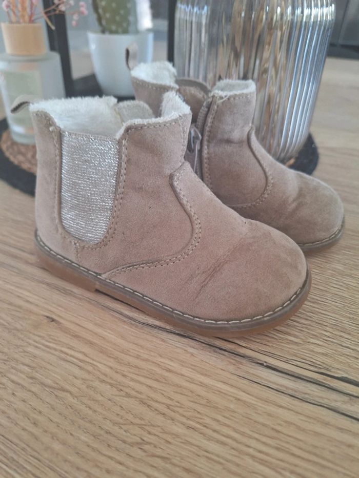 Bottine hm taille 23