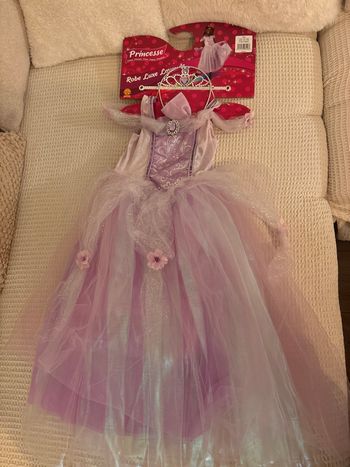 Robe de princesse 5-6 ans avec couronne diadème et gants
