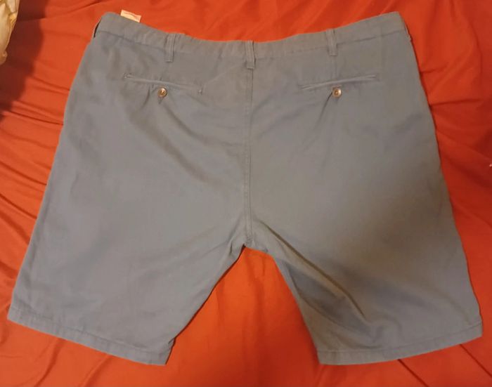 26 Short - photo numéro 3