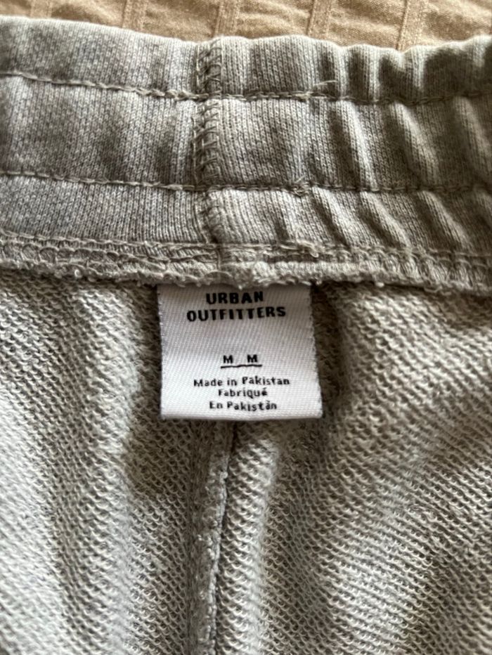 Short sport homme Urban Outfitters - photo numéro 6