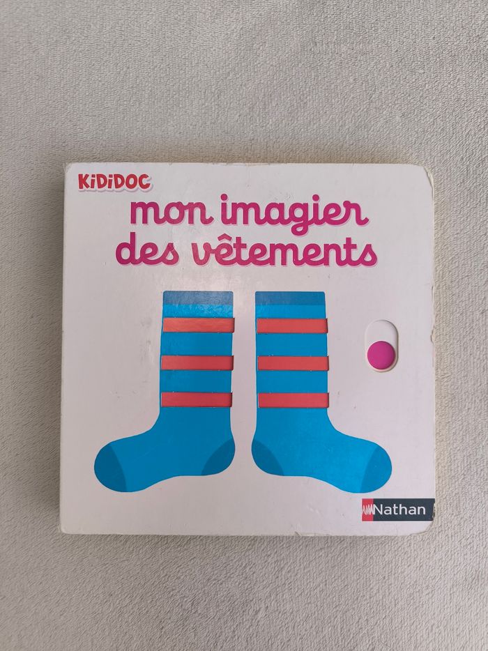 Livre Kididoc Mon imagier des vêtements Nathan - photo numéro 2