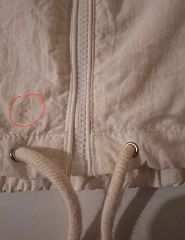 Blouson écru court zippé avec une capuche taille 38 - photo numéro 7