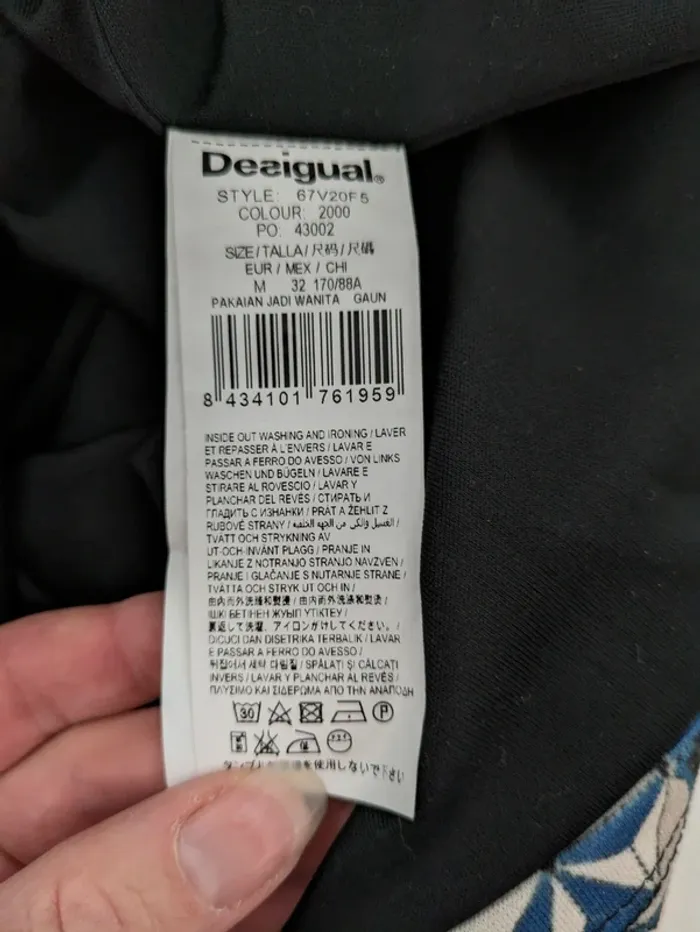 Robe chic - Desigual - taille M - photo numéro 5