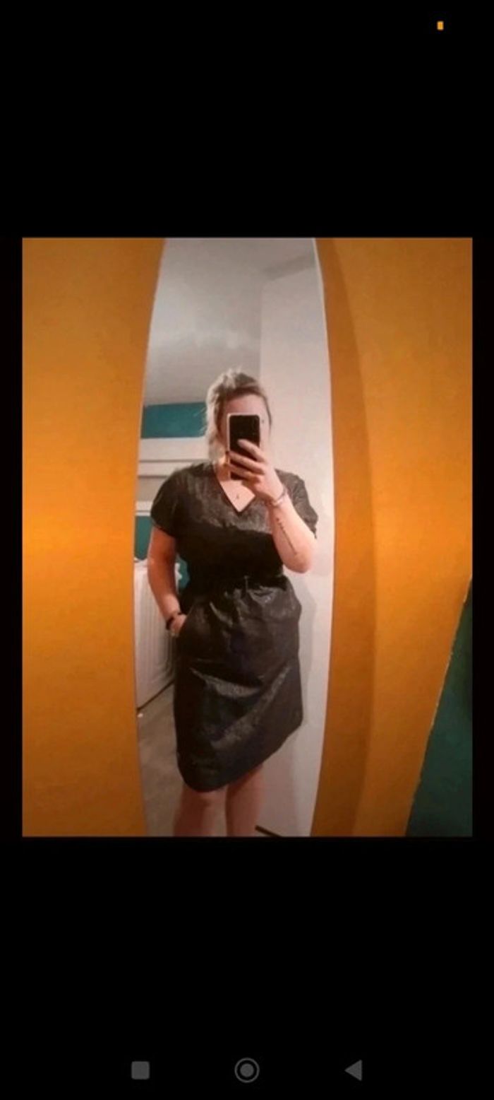 Robe Julie Guerlande 46 (sans ceinture) - photo numéro 7