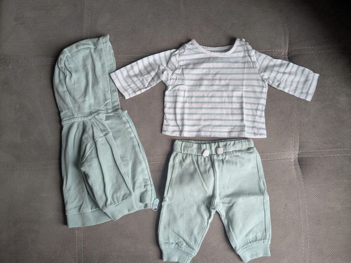 Ensemble jogging+top+veste - photo numéro 3