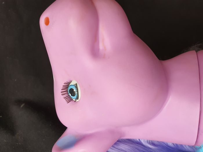 Grand poney à coiffer violet et rose avec selle bleue H 27 cm - photo numéro 9