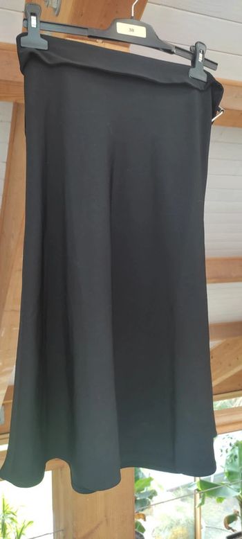 Jupe noire mi longue 3 suisses 38