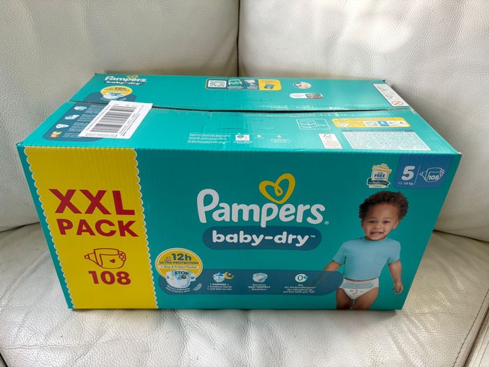 Pack XXL 108 Couches Pampers Baby Dry Taille 5 (11-16 kg)