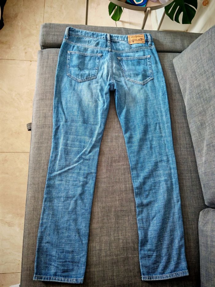 Jeans diesel neuf avec étiquette - photo numéro 3