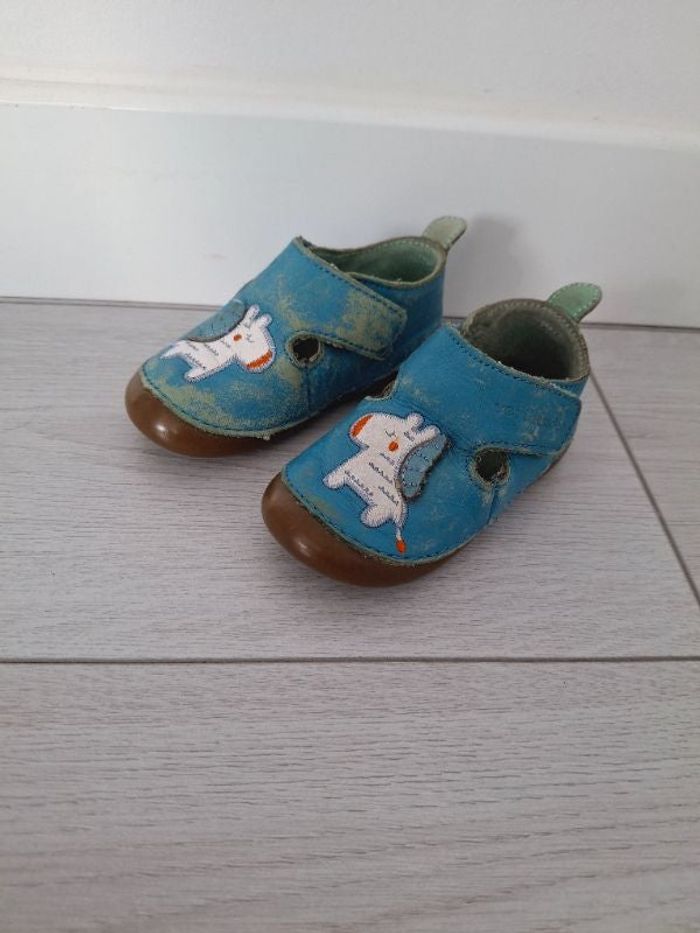 Chaussons en cuir T20