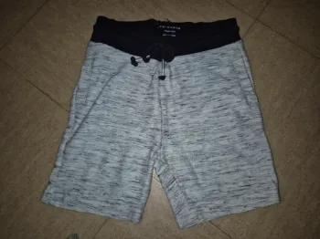 Short Primark 4-5 ans