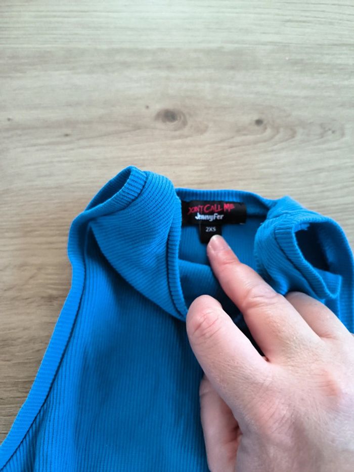 Robe près du corps - photo numéro 3