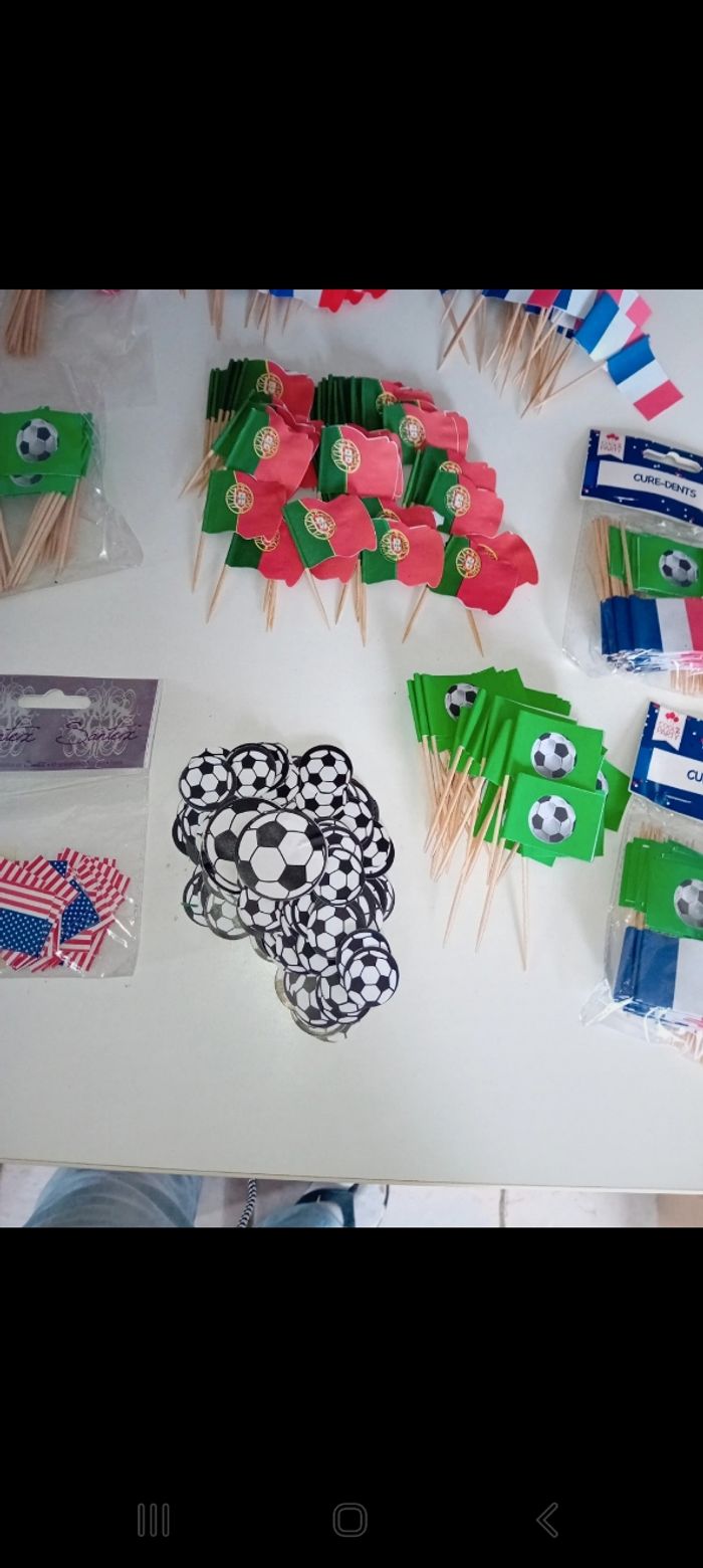 Lot drapeaux cure dent - photo numéro 4